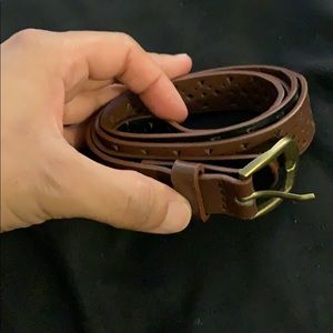 Brown belt with triangles design